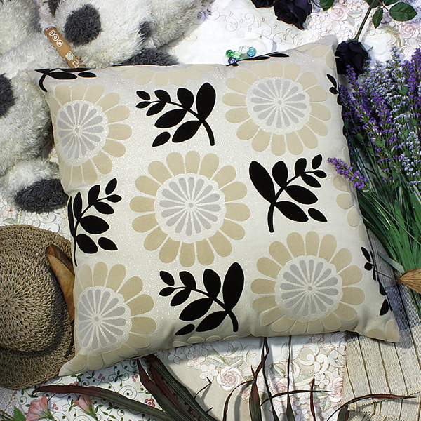 [sun Flower] Decorative Pillow Cushion / Floor Cushion (23.6 By 23.6 Inches)